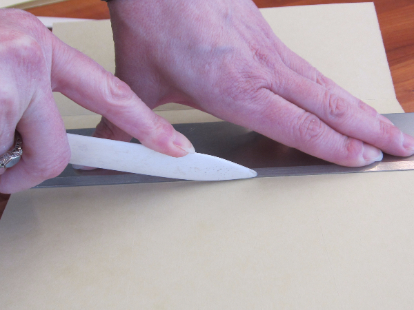 5 Unexpected Materials Used to Make Bone Folder Substitutes